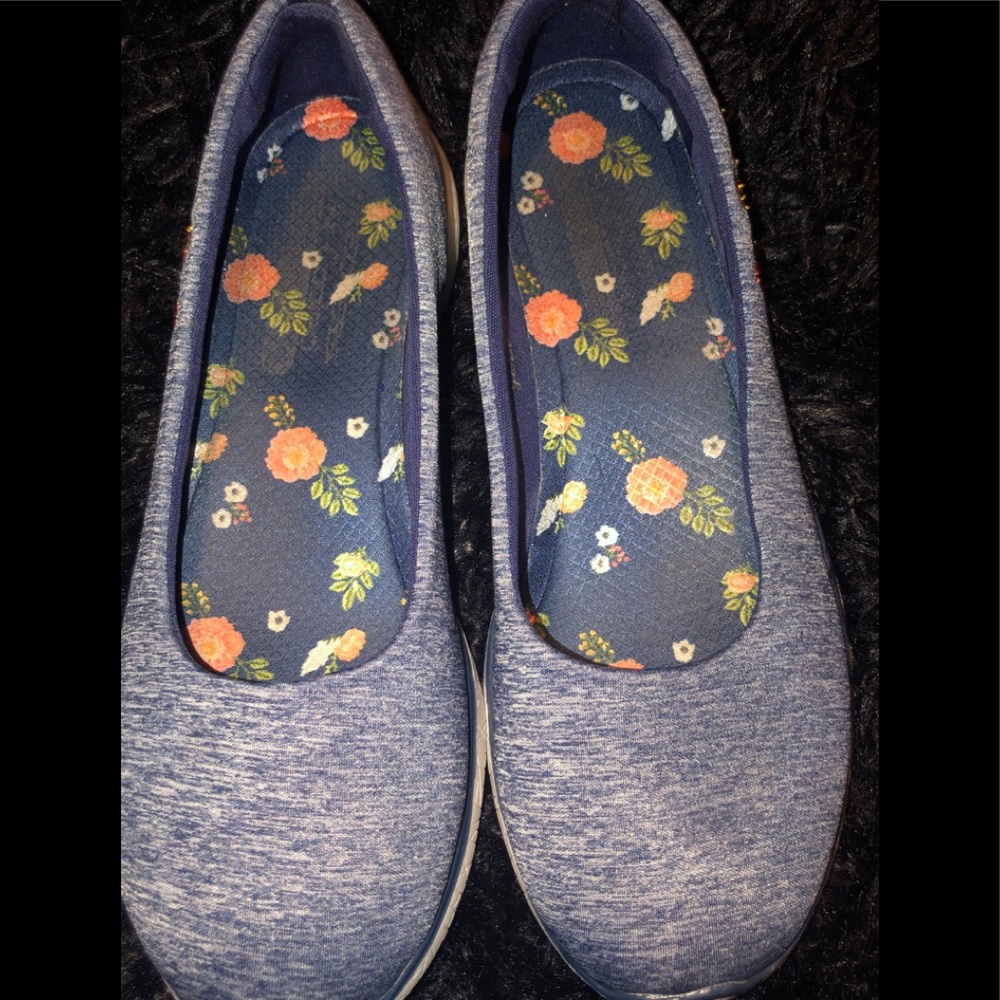 Women’s Everyday is a garden party SKECHERS